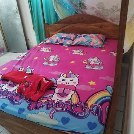 Agus Family Homestay Labuan Bajo Dış mekan fotoğraf