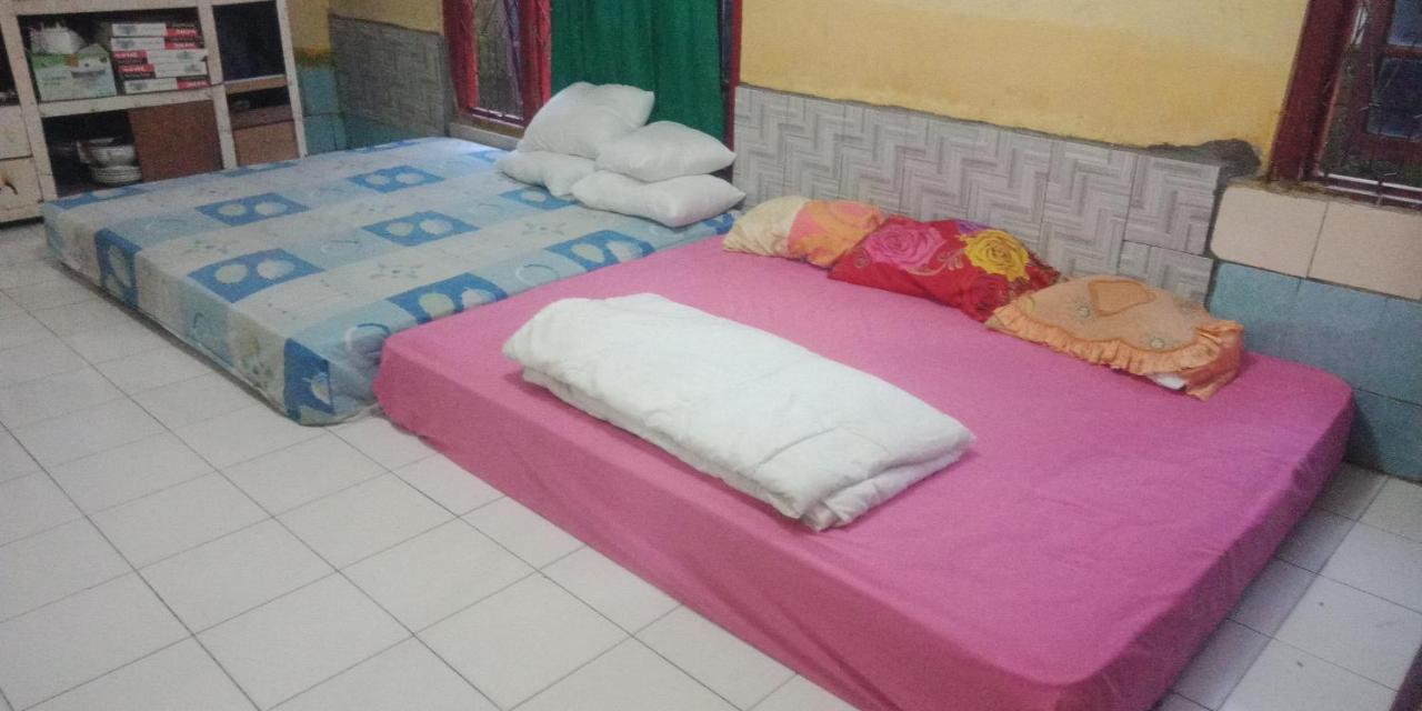Agus Family Homestay Labuan Bajo Dış mekan fotoğraf